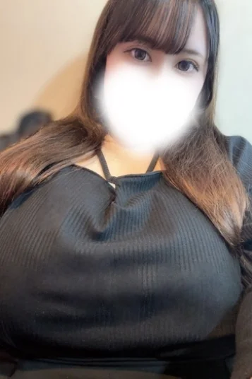 ももな(21)