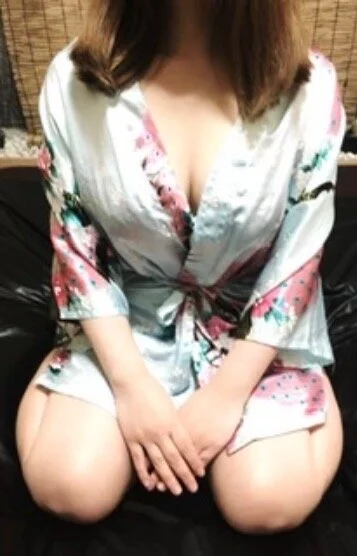永岡みおん(23)