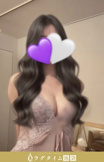 加賀美えれん(25)