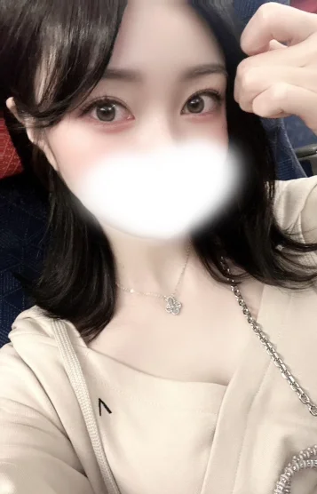 ゆり(25)