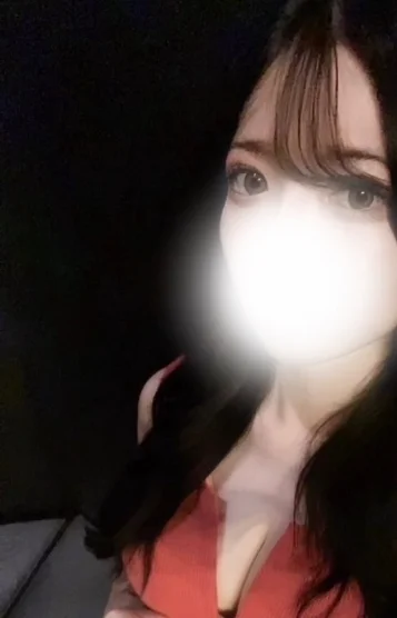 みり(21)