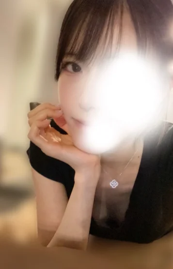 鳴瀬ちか(22)