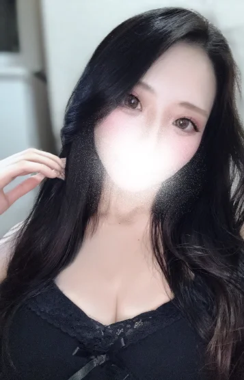 神代りぜ(22)