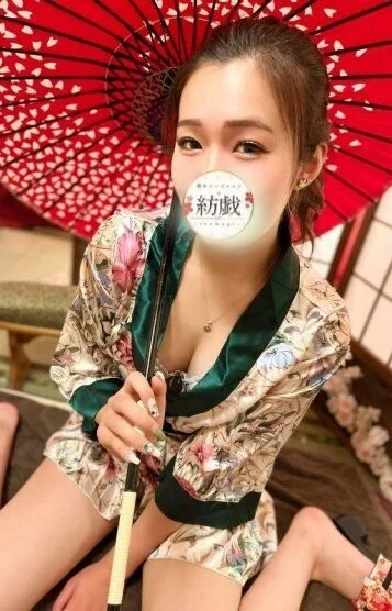 浅倉 みなみ(20)