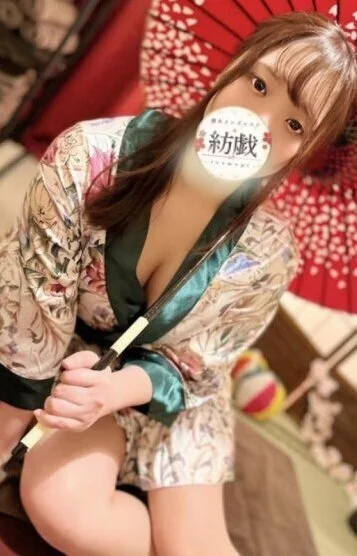 涼本なお(25)