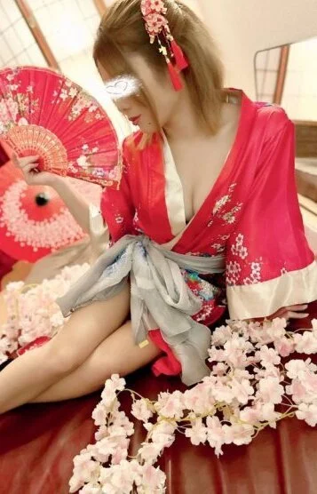 星野 かれん(20)
