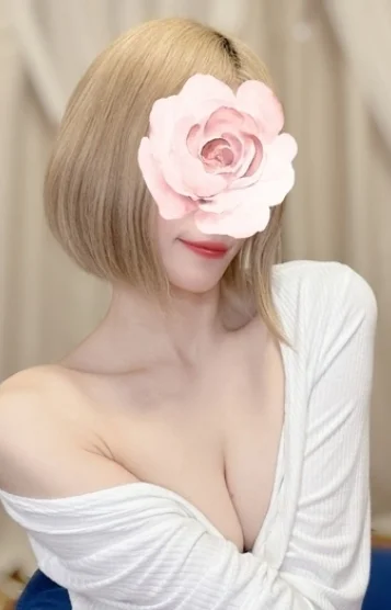 明日香るみ(30)