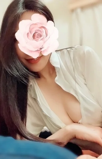 綾瀬ゆうき(45)