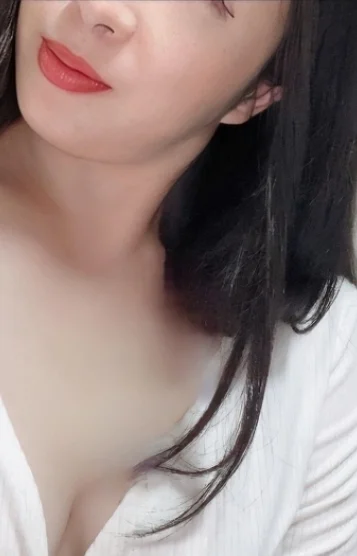月島ゆめな(36)