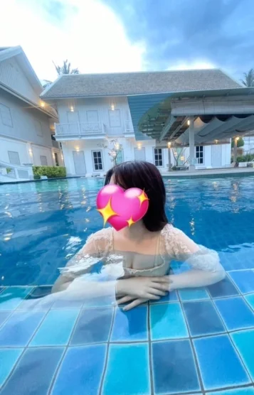 ゆか(23)