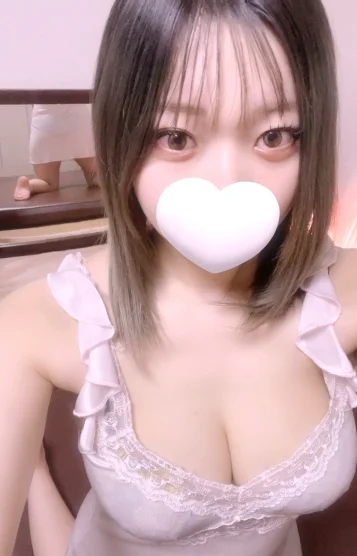 りな(19)