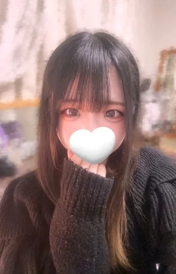 なな(19)