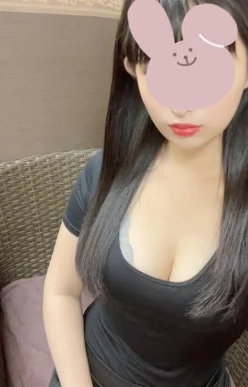 うい(23)