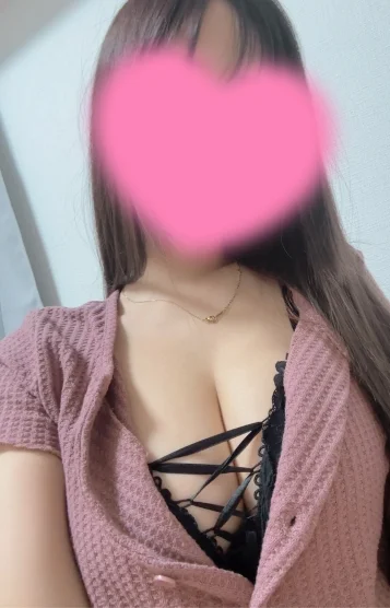 小日向いおり(25)