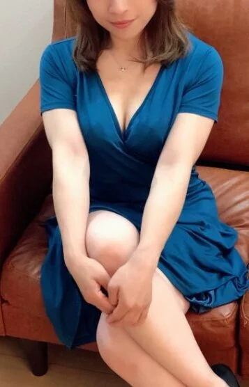 白石れみ(42)