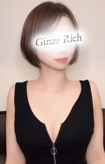 白川かなで(28)