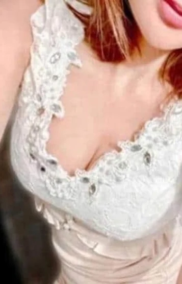 江崎 りりな(32)