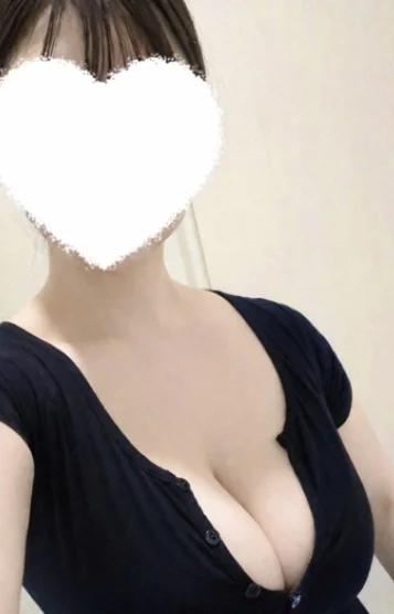ひより(23)