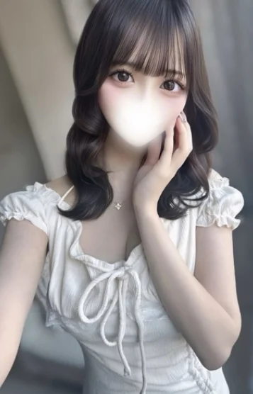 瀬戸みいな(21)