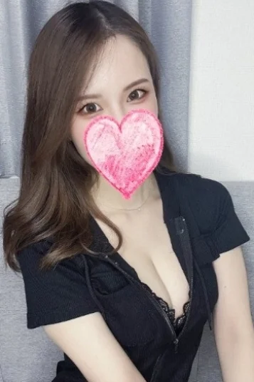 優木みく(26)