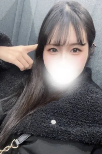 山中まり(22)