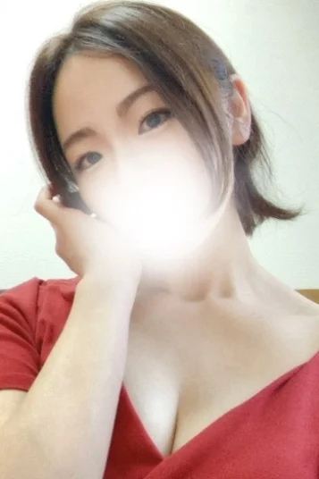 春名はな(26)