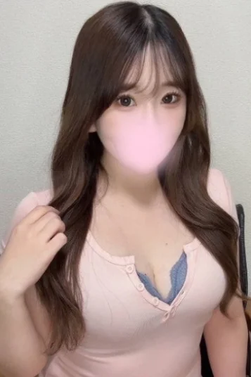 千秋さや(22)