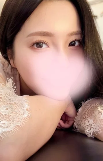 七瀬りり(33)