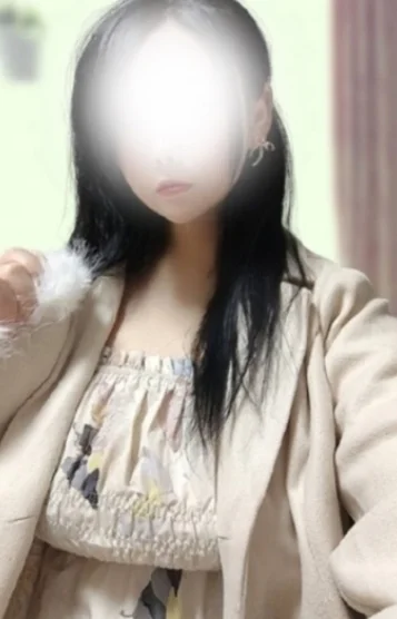 水樹ほたる(33)
