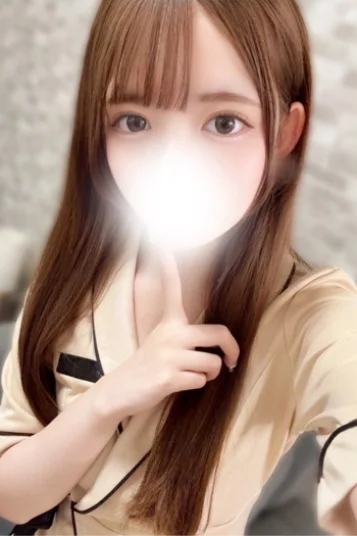 星野もな(21)