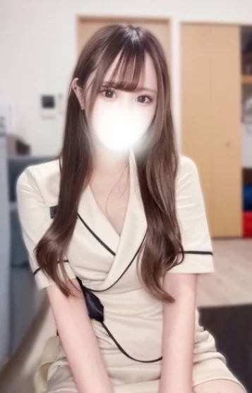 若葉もか(21)