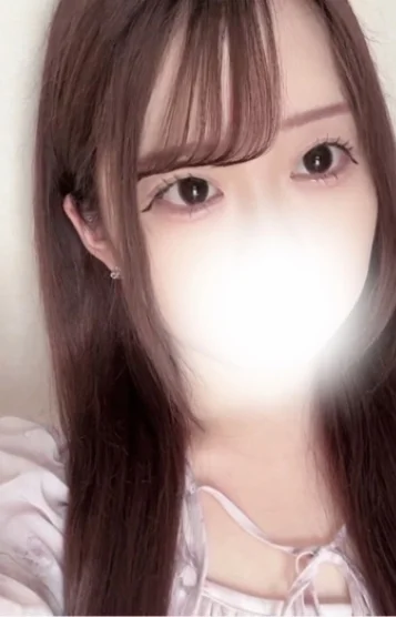 百瀬もか(18)