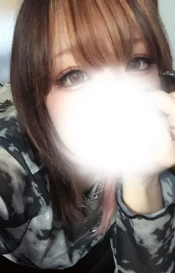 渚るい(25)