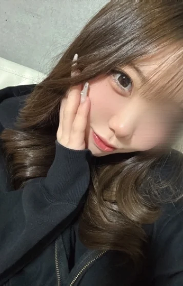 姫乃もえ(20)