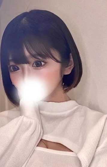 天城りあん(22)