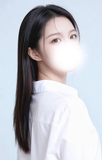 春野みこ(27)