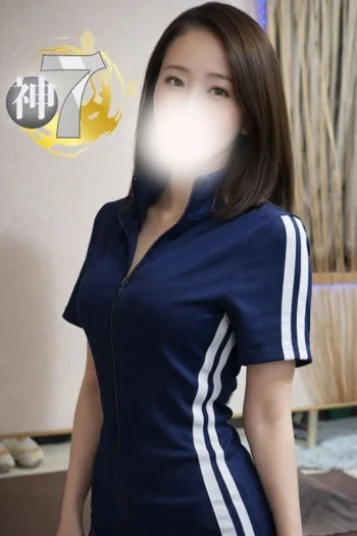 さや(28)