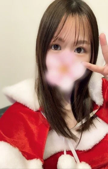 もえ(22)