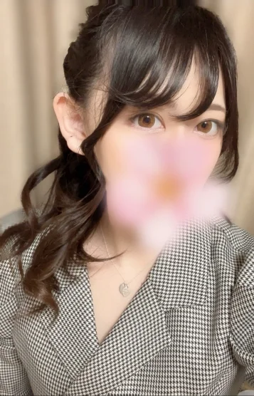 めい(25)