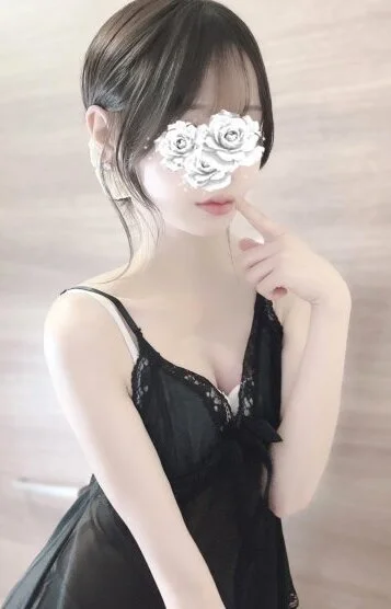 葉月さとみ(22)