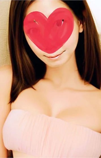 麻木咲乃(28)