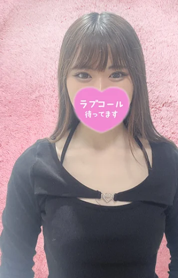 めい(22)