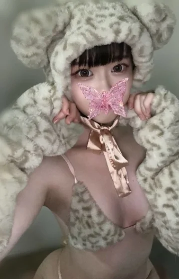 星宮なな(19)