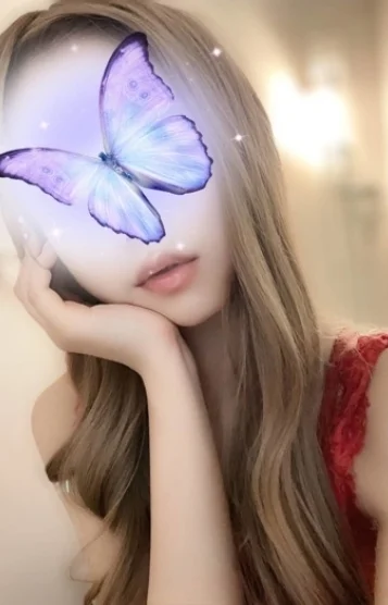 奥乃かりん(24)