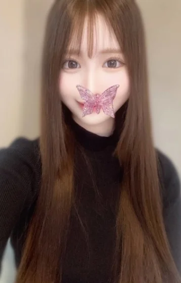 藤井りな(20)
