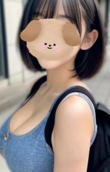 柚木えなこ(22)