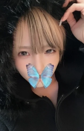 金田れい(26)