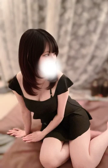 真子(25)