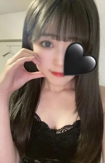 月足れい(22)