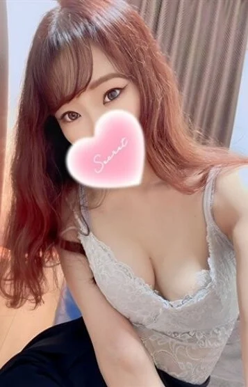 柏木ひかる(27)